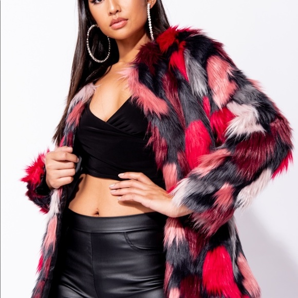❤️Nessa Multi Vegan Faux Fur Coat❤️ - Picture 5 of 8